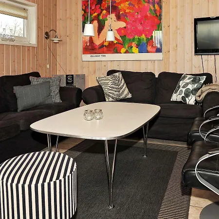 Vakantiehuis Four-bedroom Holiday In 2 Oksbøl